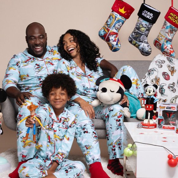 Disney 100 Retro reimagined pajamas Mens Size Large - Picture 11 of 12